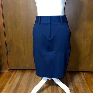 Women’s Loft Pencil Style Skirt - Like New!
